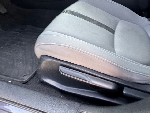 Used 2017 Gray Honda LX image 20