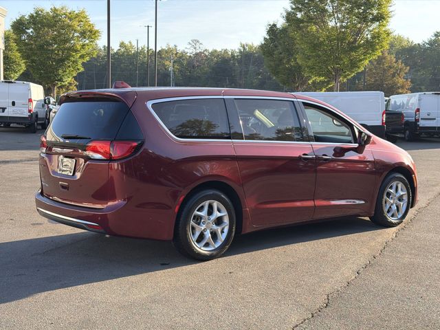 Used 2018 Red Chrysler Touring Plus image 12