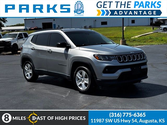 Billet Silver Metallic Clearcoat 2022 Jeep Compass SUV / Crossover Front-Wheel Drive 6-Speed Automatic