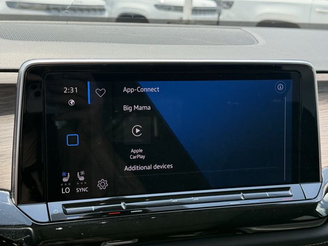 2024 Volkswagen Atlas 2.0T SEL - 8