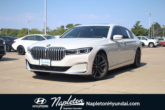 Mineral White Metallic 2022 BMW 7 Series Sedan All-Wheel Drive 8-Speed Automatic