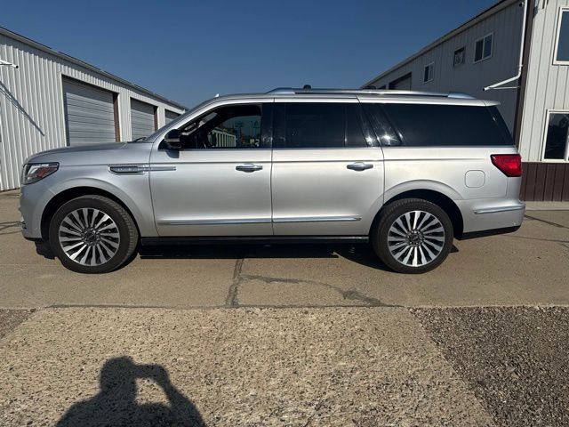 2018 Ingot Silver Lincoln Navigator L Select 4X4 SUV