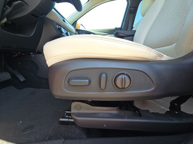 2023 Buick Encore GX Essence:C02726