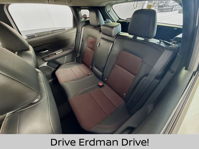 Used 2025 Nissan Kicks SUV