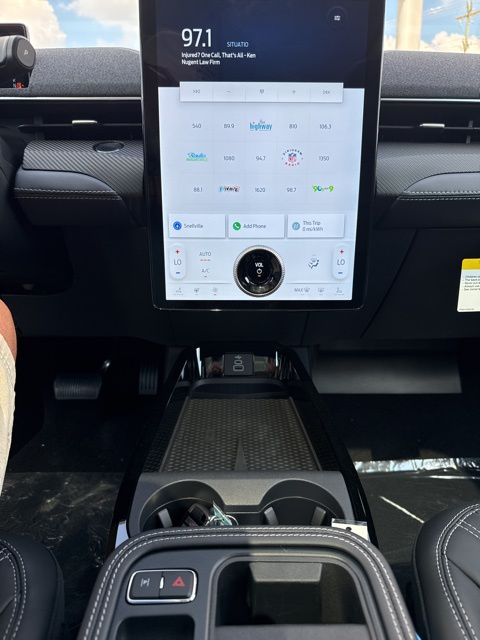 New 2025 White Ford Premium image 36