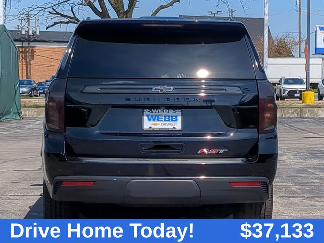 2021 Chevrolet Suburban RST photo