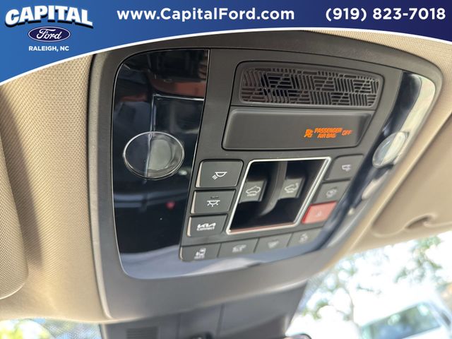 Used 2025 Blue Kia SX image 33