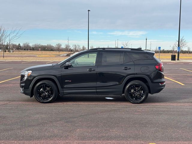 2023 GMC Terrain AWD AT4