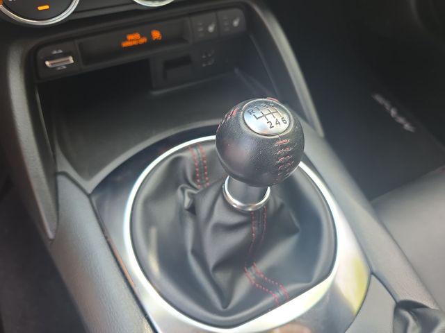Used 2017  Mazda Grand Touring image 20