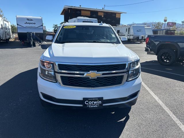 2019 Chevrolet Suburban LT 3