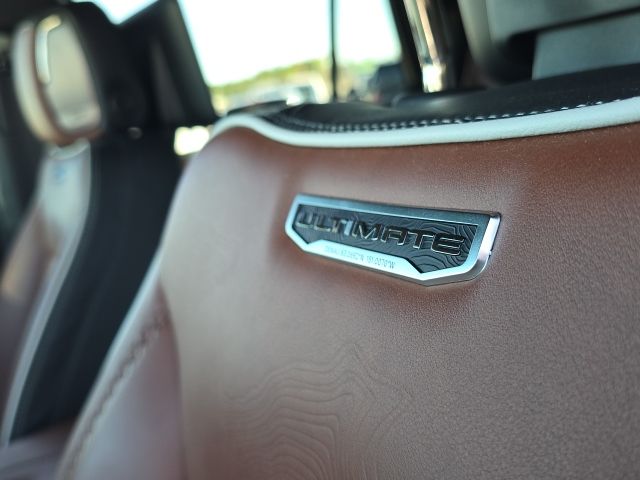 2024 GMC Yukon Denali Ultimate:C02471