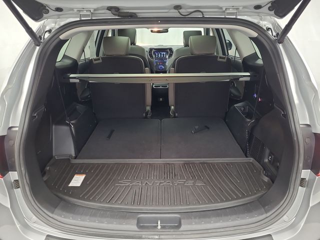 2017 – Hyundai – Santa Fe
