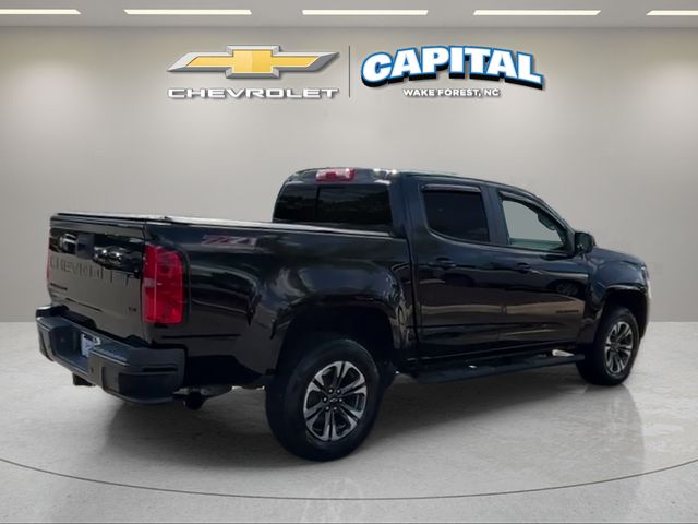 Used 2022 Black Chevrolet Z71 image 5