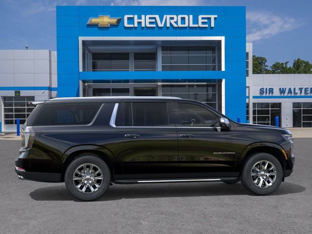 2025 Chevrolet Suburban Premier photo
