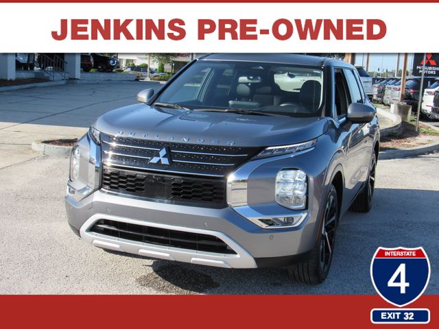 Mercury Gray Metallic 2023 Mitsubishi Outlander SUV / Crossover Front-Wheel Drive Continuously Variable Transmission