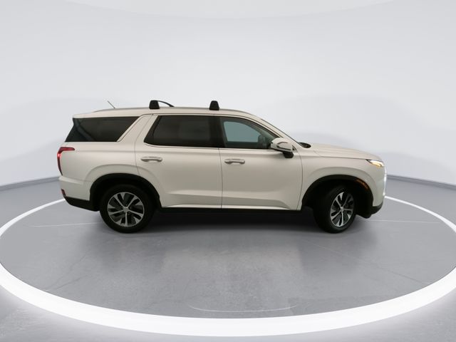 Used 2022 White Hyundai SEL image 5
