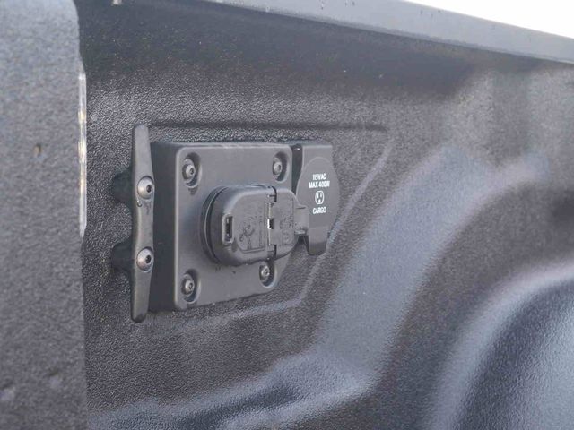 3500 Crew Cab Tradesman