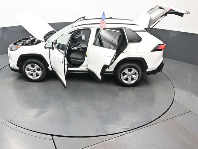 2021 Toyota RAV4 XLE 52