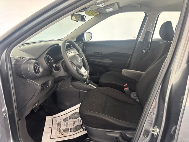 Used 2021 Nissan Kicks SUV