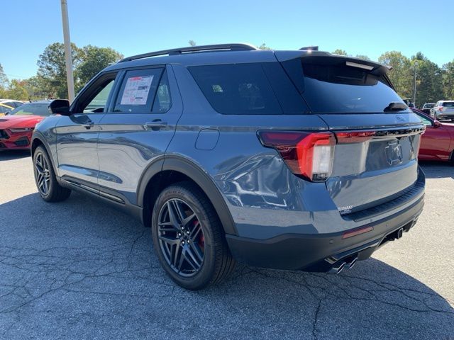 2025 Ford Explorer ST 3