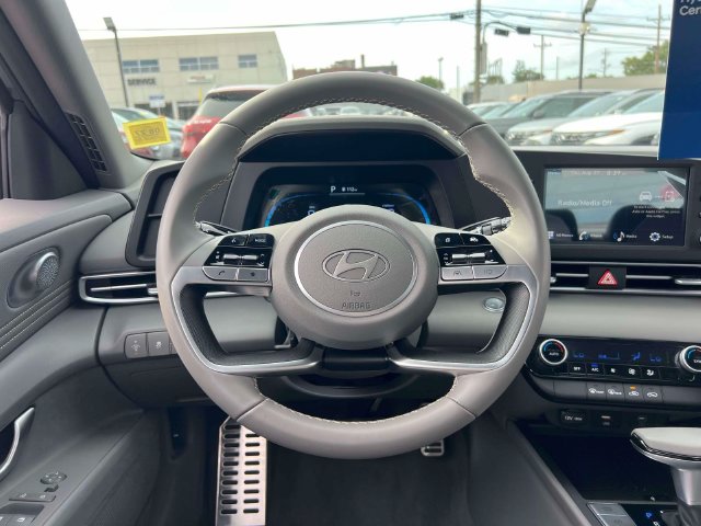 Used 2025 Hyundai Elantra Sedan