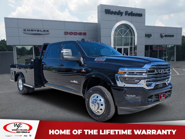 2026 RAM 3500 Chassis Big Horn Crew Cab LB DRW 4WD