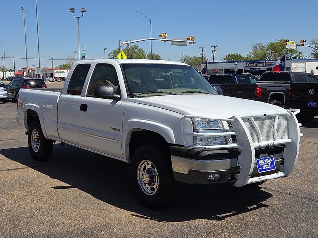 Used Car 2004 Chevrolet Silverado 2500  Ls For Sale Under $10,000 In Plainview, Texas
