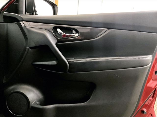 2018 Nissan Rogue SV Red at South Hills Kia