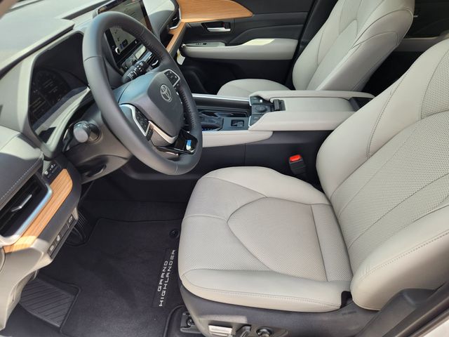 2026 Toyota Grand Highlander Limited  at Don McGill Toyota