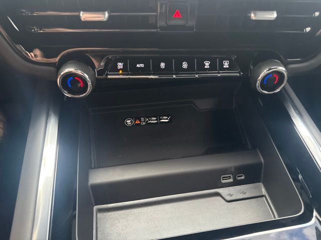 2025 Chevrolet Tahoe High Country:46205C