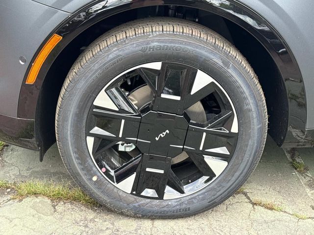 New 2026 Gray Kia SX-Prestige image 12