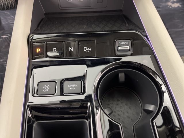 2025 Everest White Pearl Tricoat Nissan Murano SL AWD SUV