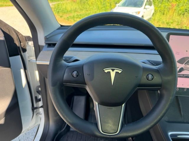 Used 2022 White Tesla Performance image 21