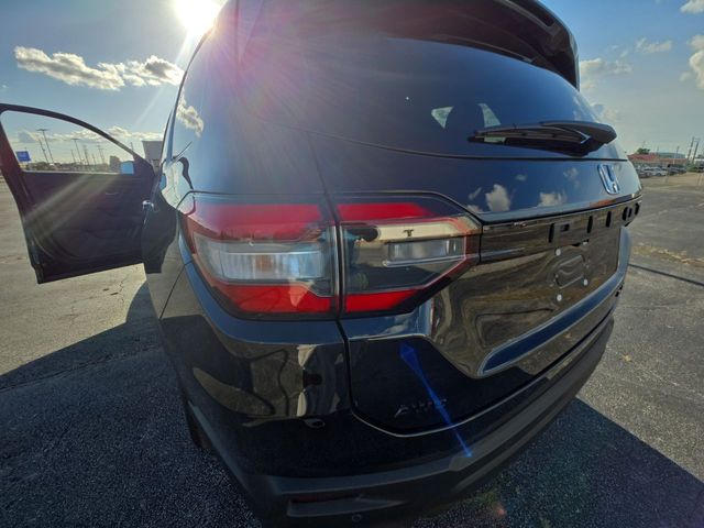 Used 2025 Honda Pilot SUV