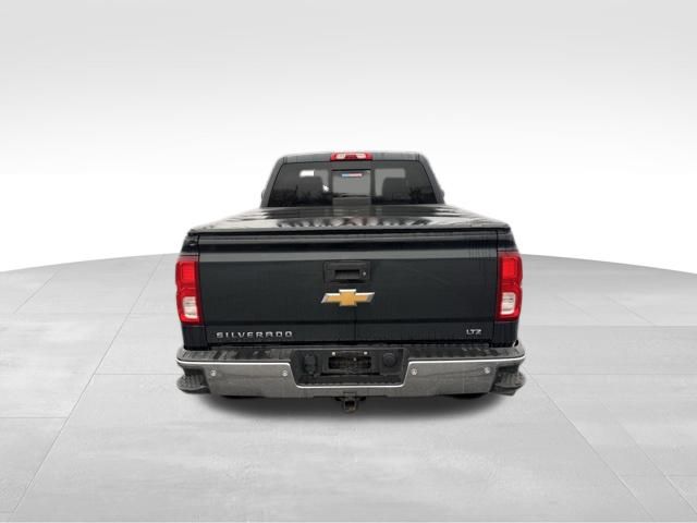 2017 Chevrolet Silverado 1500 LTZ 4