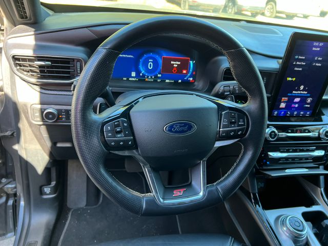 2021 Ford Explorer ST 15