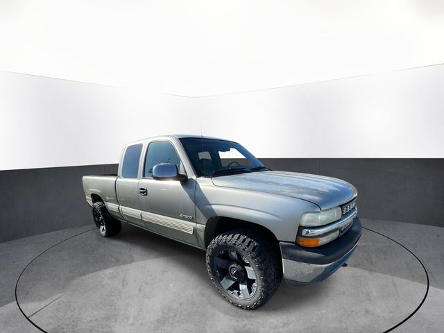 Light Pewter Metallic 2000 Chevrolet Silverado 1500 LT Extended Cab 4WD Pickup Truck Four-Wheel Drive 4-Speed Automatic