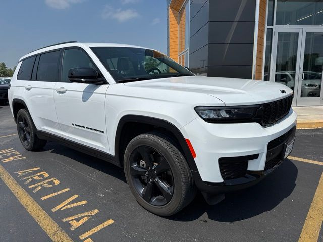 Used 2024 Bright White Clearcoat Jeep Altitude X image 2