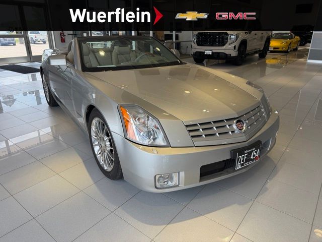 Gray (Light Platinum) 2005 Cadillac XLR Convertible Rear-Wheel Drive 5-Speed Automatic Overdrive