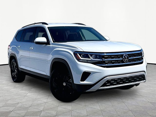 Pure White 2023 Volkswagen Atlas SUV / Crossover All-Wheel Drive 8-Speed Automatic