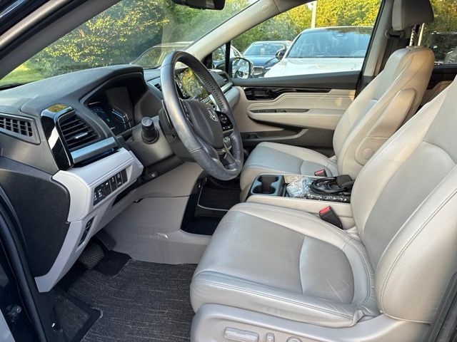 Used 2024 Blue Honda Touring image 9