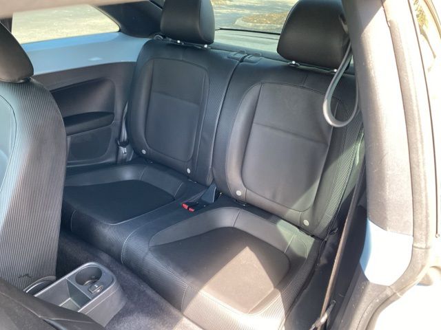 Used Car 2012 Volkswagen Beetle  2.5l For Sale Under $10,000 In San Antonio, Texas