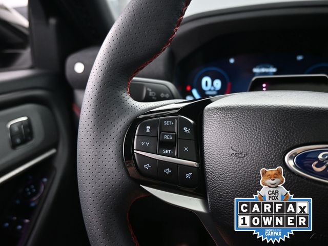 2025 Ford Explorer ST-Line photo
