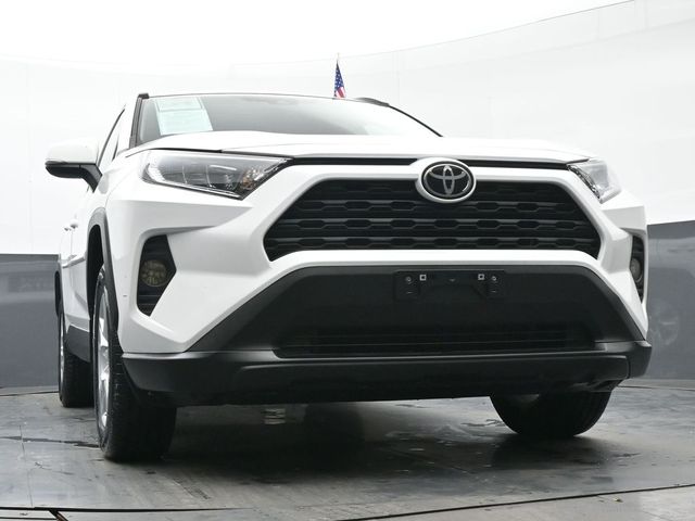 2021 Toyota RAV4 XLE 38