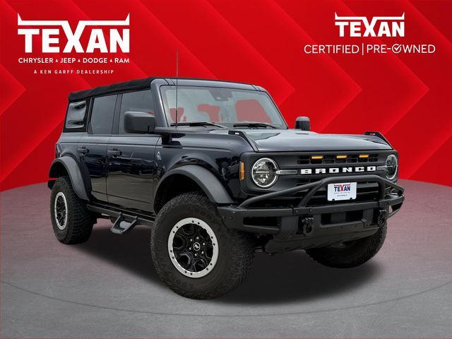 2021 Ford Bronco Black Diamond Blue at Cook Ford