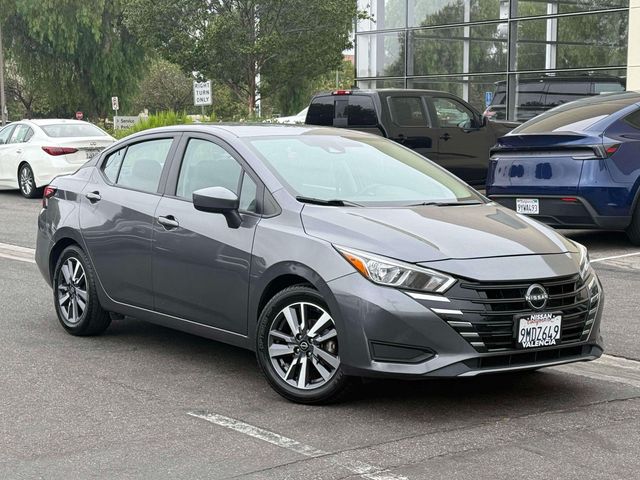 2023 Nissan Versa SV FWD