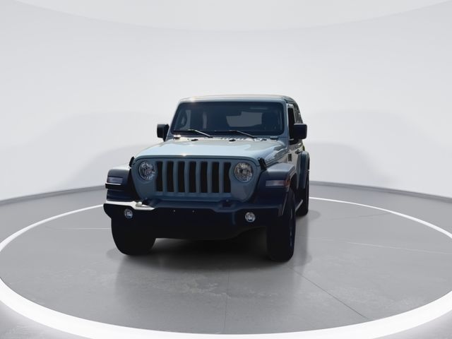 Used 2023 Gray Jeep Sport image 7