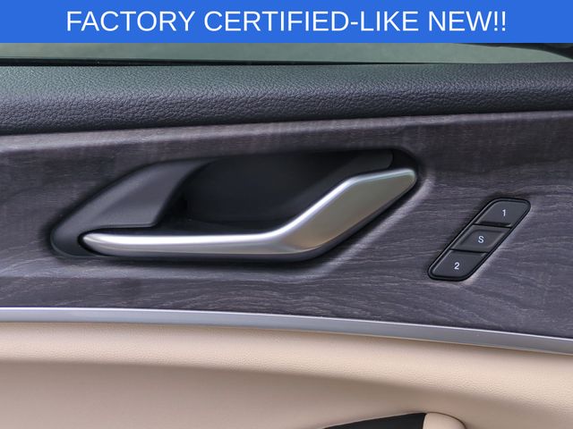 Used 2025 White Jeep Limited image 13