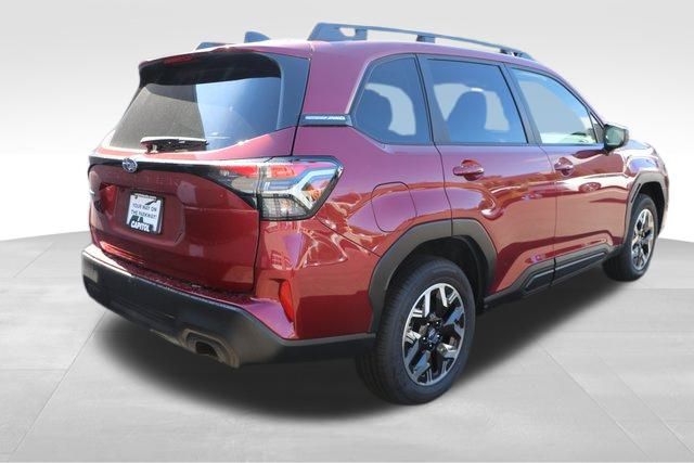 2025 Subaru Forester Premium 17