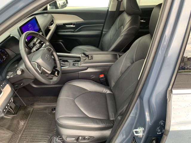 Used 2024 Toyota Grand Highlander Hybrid SUV